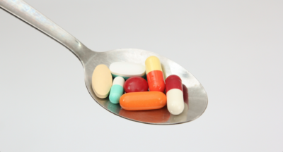 【薬剤師監修】飲みにくい薬に使える「とろみ調整食品」を紹介