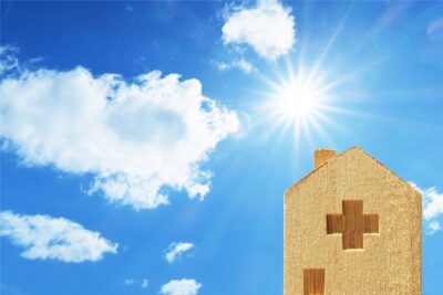 【薬剤師監修】介護現場でも気をつけたい「脱水症」と「熱中症」
